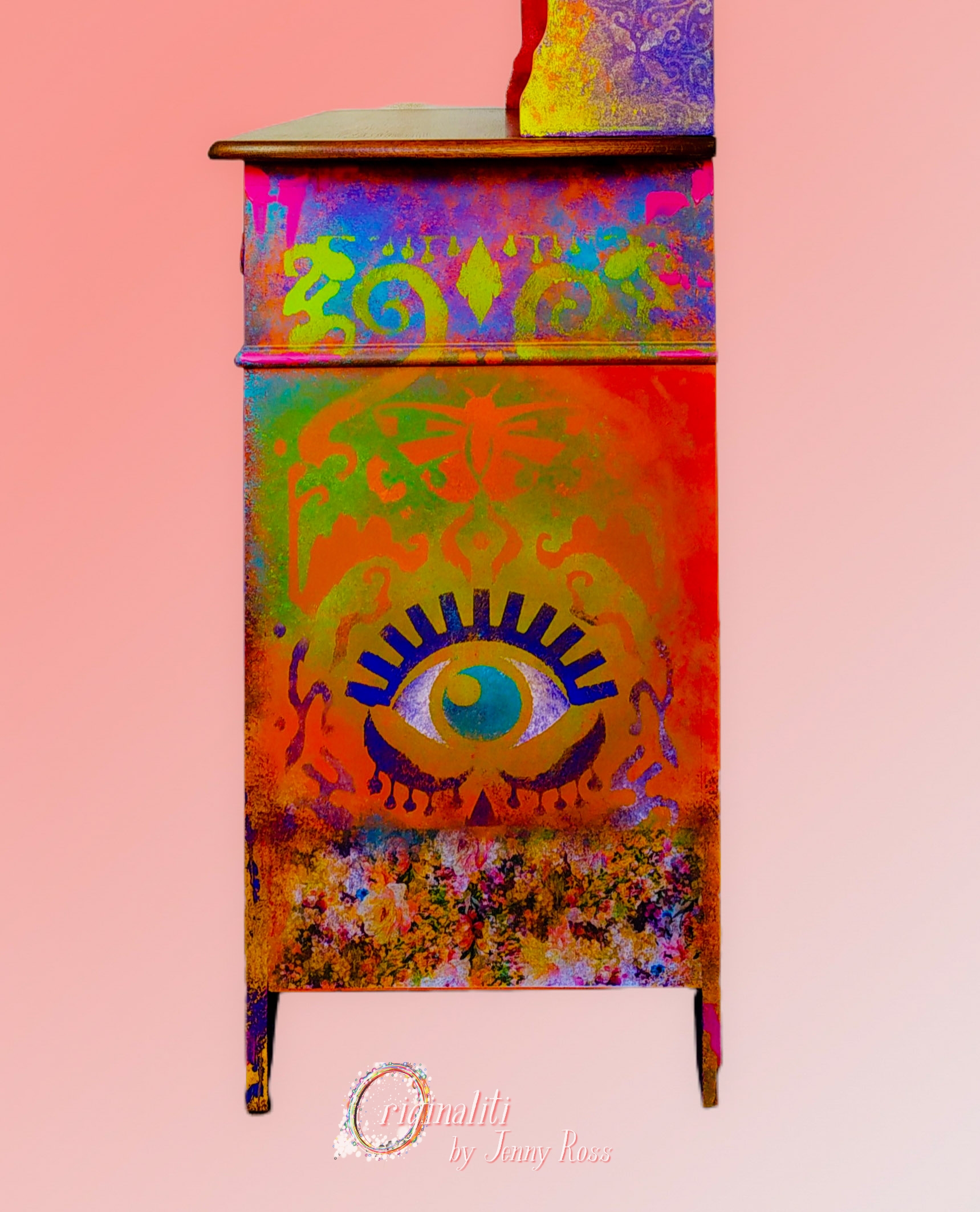 Dresser right side